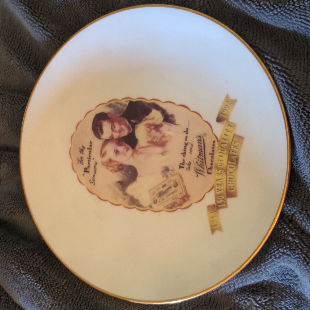 1992 Whitman's candy collector's plate